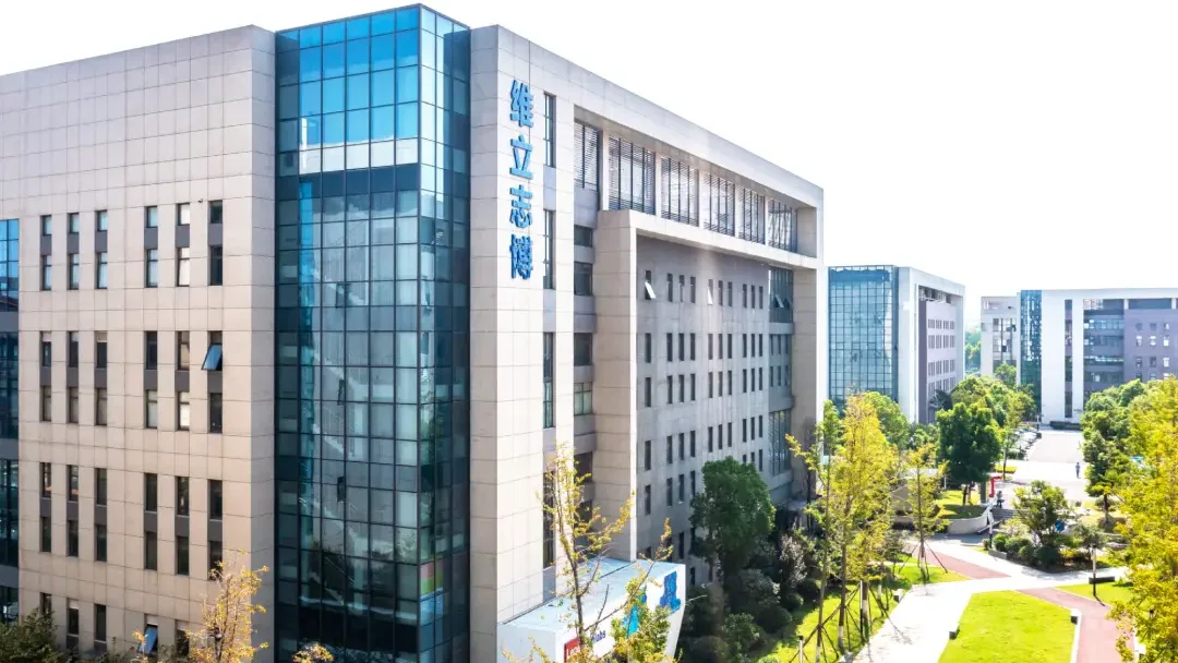 Leads Biolabs' Opamtistomig Secures FDA Fast Track for EP-NEC as First 4-1BB Bispecific