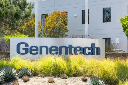 Genentech's Divarasib Beats Standard‑of‑Care KRAS G12C Inhibitors in Pivotal Phase III Krascendo 1 Study – Superior OS and 42 % Lower Risk of Progression or Death in Pretreated KRAS G12C‑Mutant NSCLC